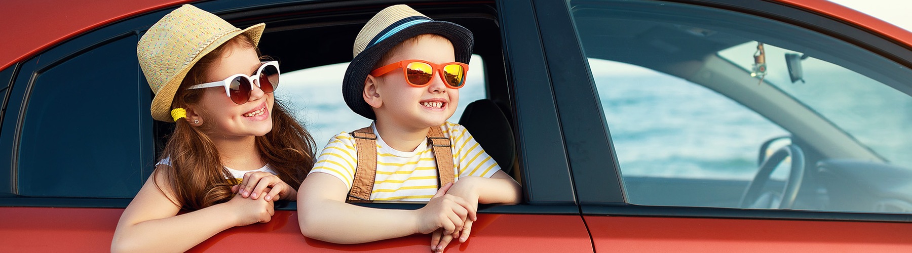 Kinderen in auto