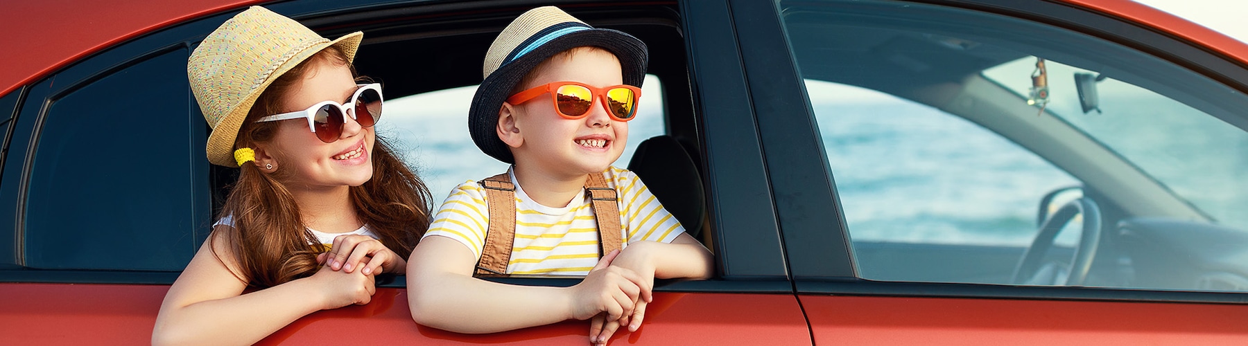 Kinderen in auto