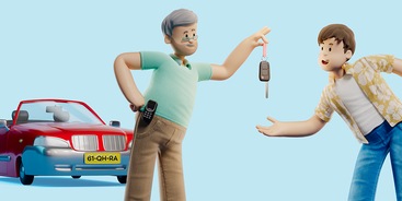 Man geeft autosleutel aan andere man