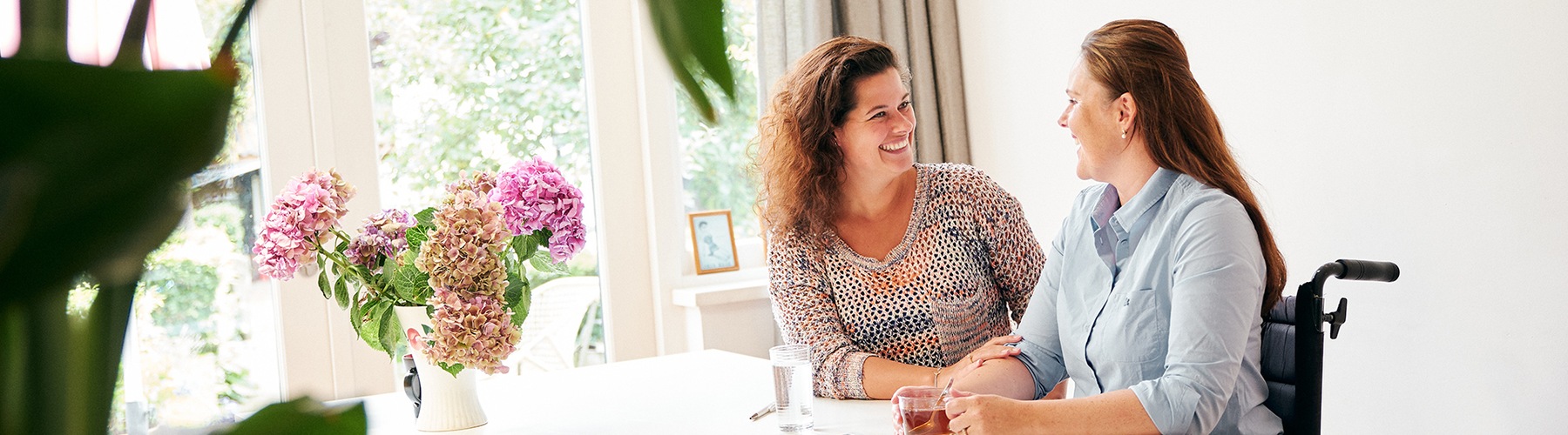 Vrouwen aan tafel