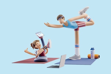 Roos en Matthijs in yogahouding